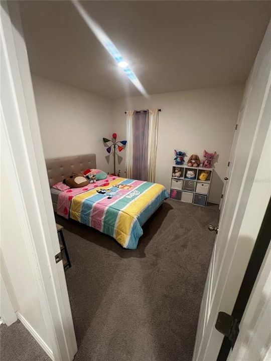 For Rent: $2,900 (5 beds, 3 baths, 2609 Square Feet)
