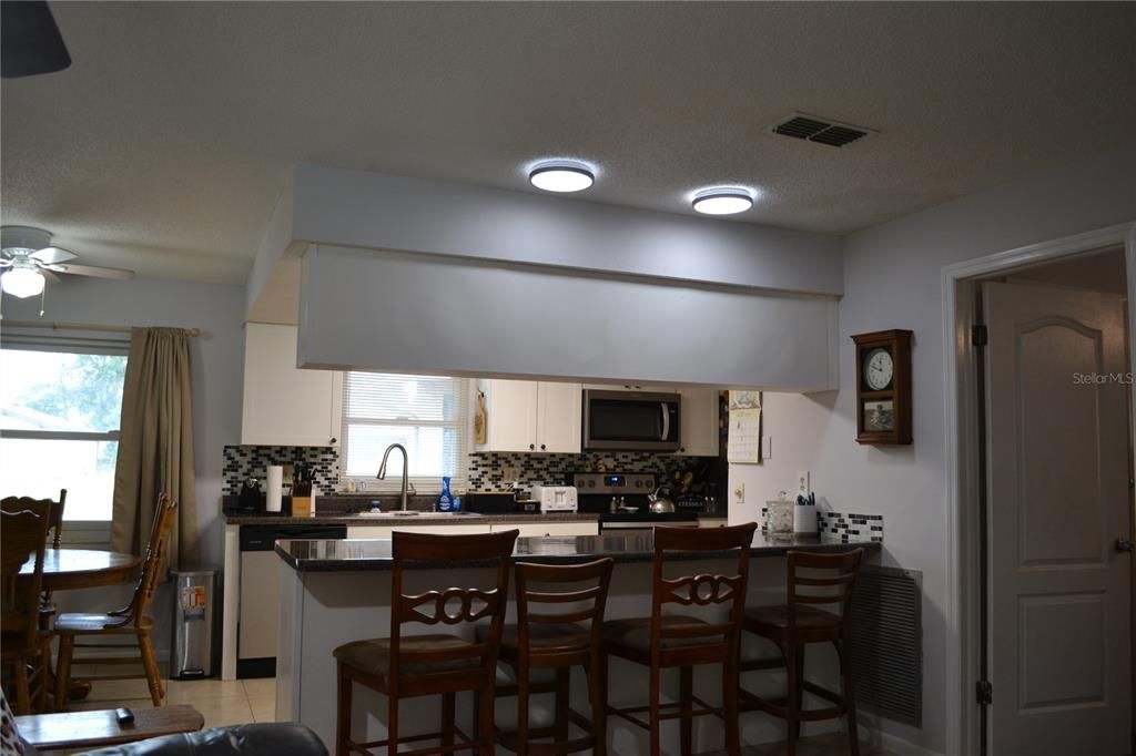 En Venta: $315,900 (3 camas, 2 baños, 1264 Pies cuadrados)