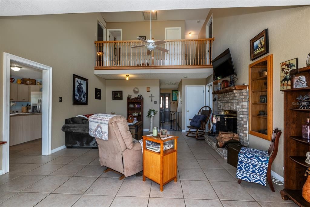 For Sale: $870,000 (3 beds, 2 baths, 1930 Square Feet)