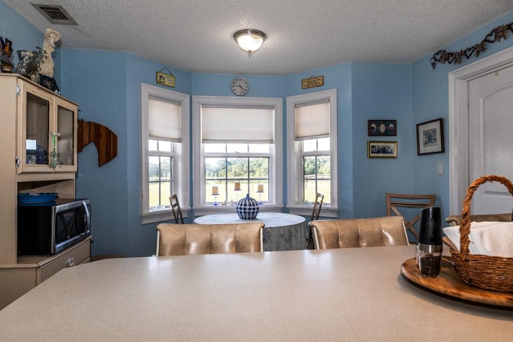 For Sale: $870,000 (3 beds, 2 baths, 1930 Square Feet)