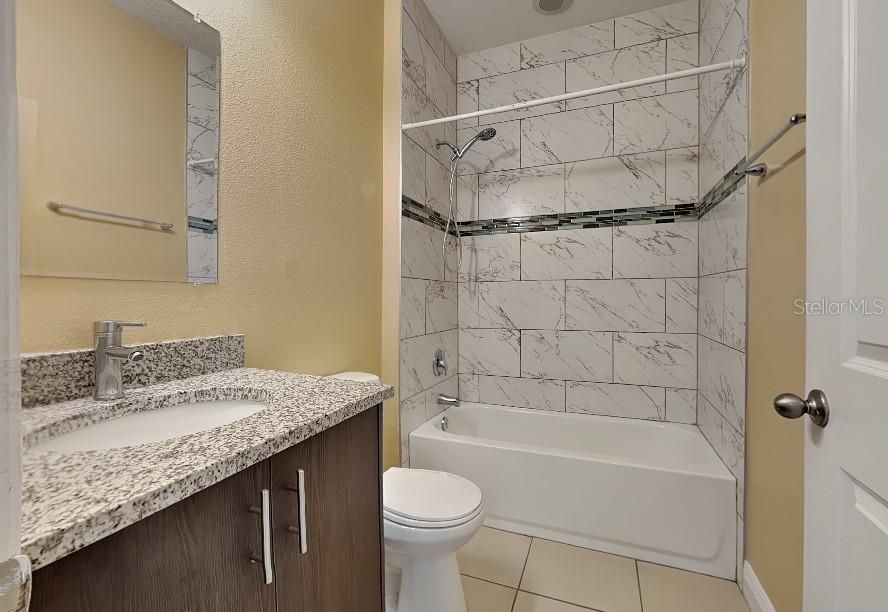 В аренду: $1,850 (4 спален, 2 ванн, 1580 Квадратных фут)