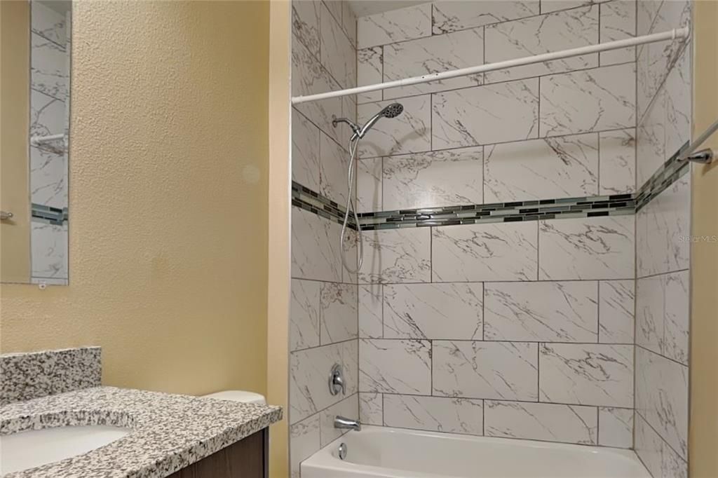 В аренду: $1,850 (4 спален, 2 ванн, 1580 Квадратных фут)