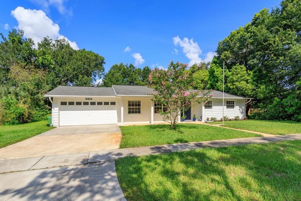 En Venta: $559,000 (3 camas, 3 baños, 1952 Pies cuadrados)