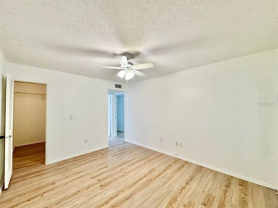 В аренду: $1,600 (2 спален, 2 ванн, 960 Квадратных фут)