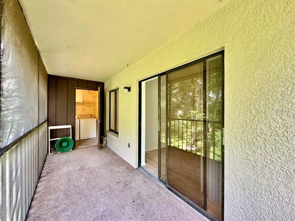 В аренду: $1,600 (2 спален, 2 ванн, 960 Квадратных фут)