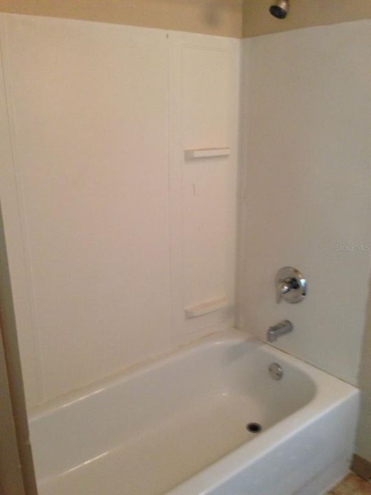 В аренду: $1,750 (3 спален, 2 ванн, 1288 Квадратных фут)