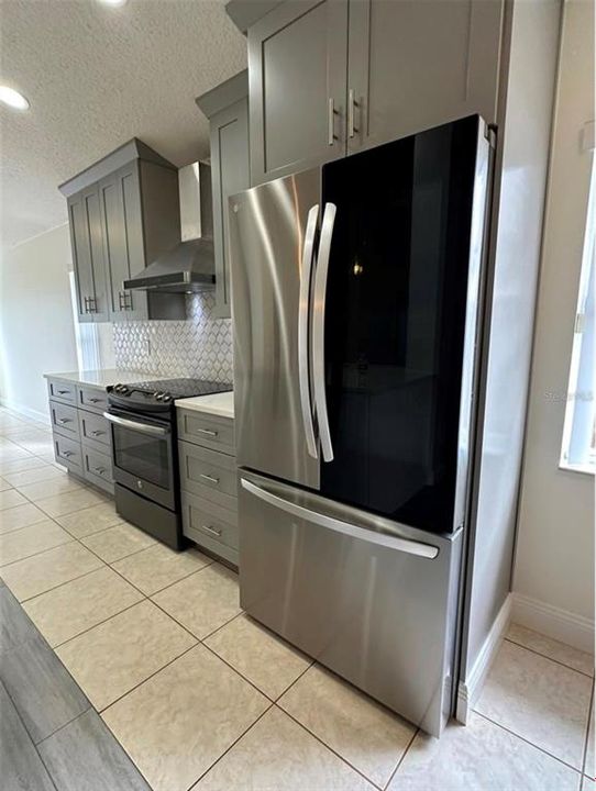 For Rent: $2,700 (4 beds, 2 baths, 1620 Square Feet)