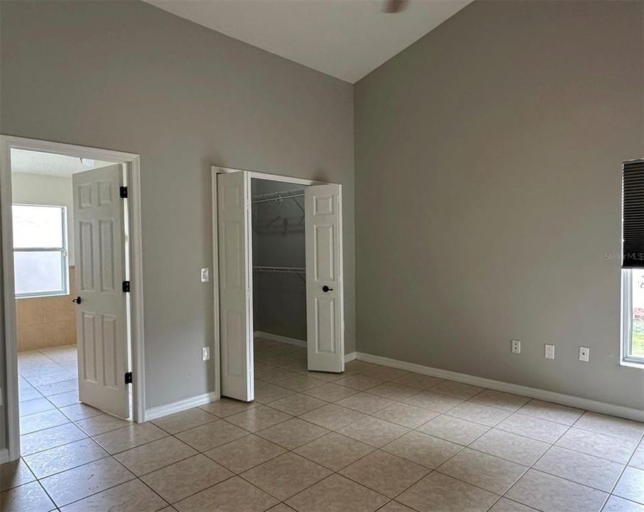 For Rent: $2,700 (4 beds, 2 baths, 1620 Square Feet)