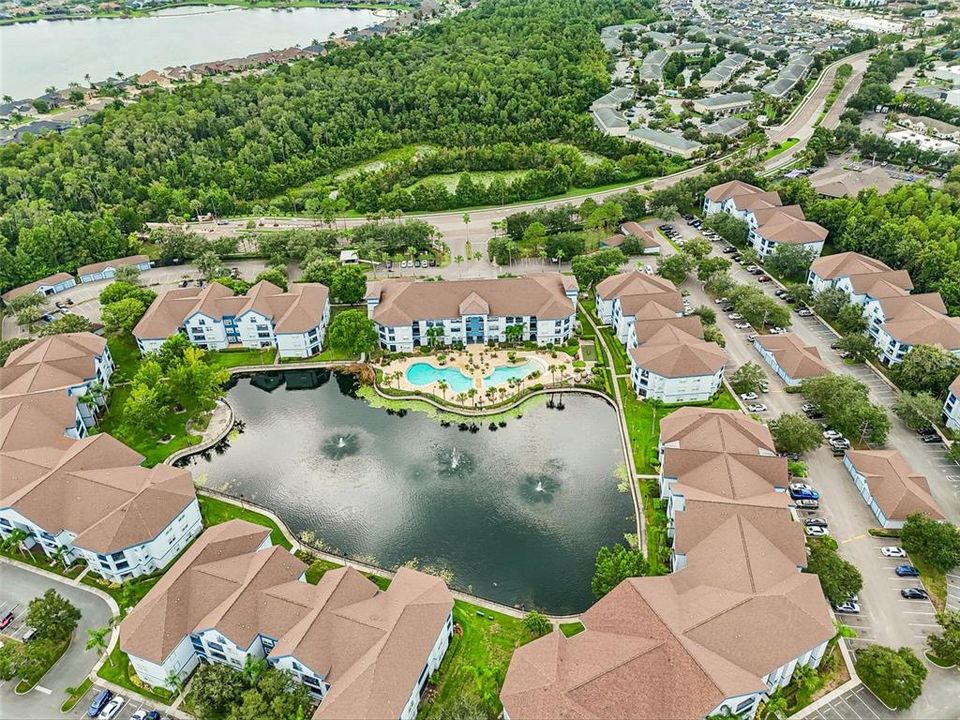 На продажу: $255,000 (2 спален, 2 ванн, 1121 Квадратных фут)