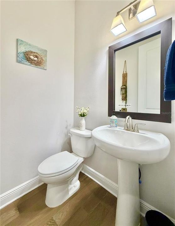 For Sale: $495,000 (2 beds, 2 baths, 2400 Square Feet)