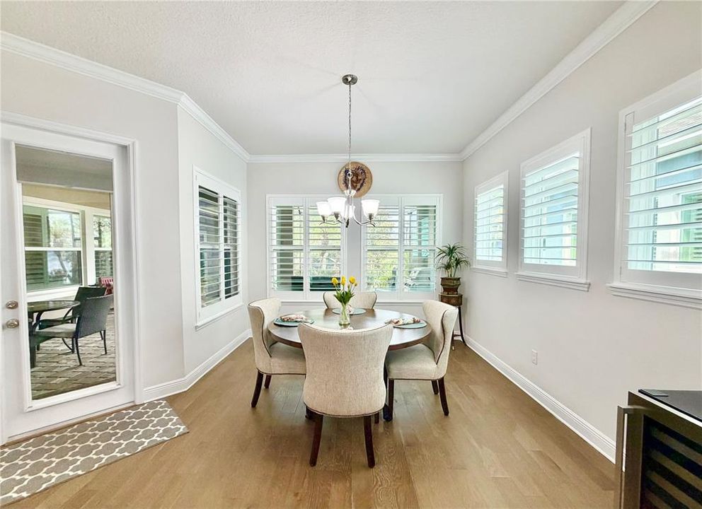 For Sale: $495,000 (2 beds, 2 baths, 2400 Square Feet)