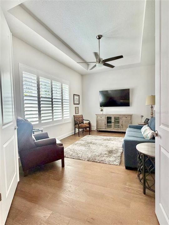For Sale: $495,000 (2 beds, 2 baths, 2400 Square Feet)