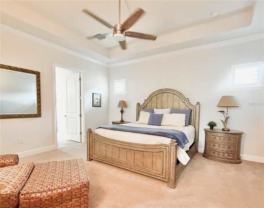 For Sale: $495,000 (2 beds, 2 baths, 2400 Square Feet)
