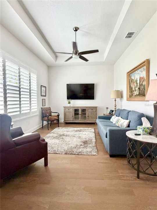 For Sale: $495,000 (2 beds, 2 baths, 2400 Square Feet)
