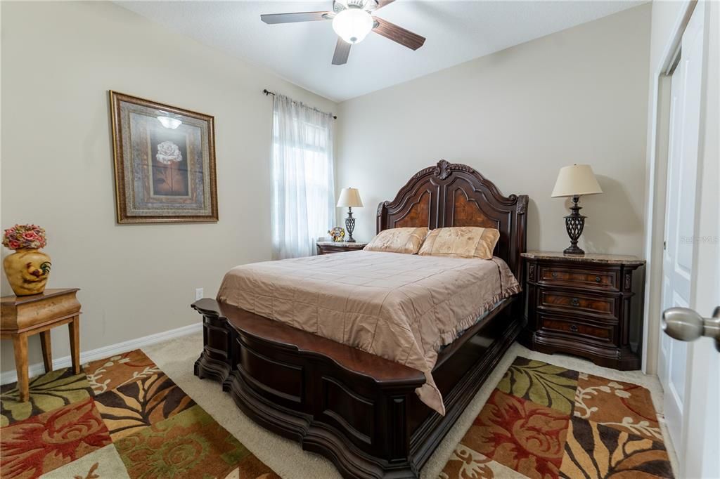 En Venta: $375,000 (4 camas, 2 baños, 1859 Pies cuadrados)