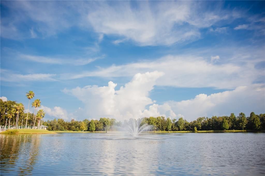 For Sale: $299,000 (2 beds, 2 baths, 1360 Square Feet)