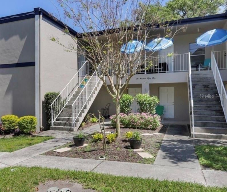 For Sale: $115,000 (2 beds, 1 baths, 760 Square Feet)