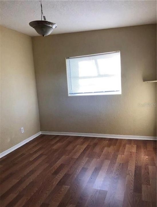 В аренду: $1,700 (3 спален, 1 ванн, 1008 Квадратных фут)