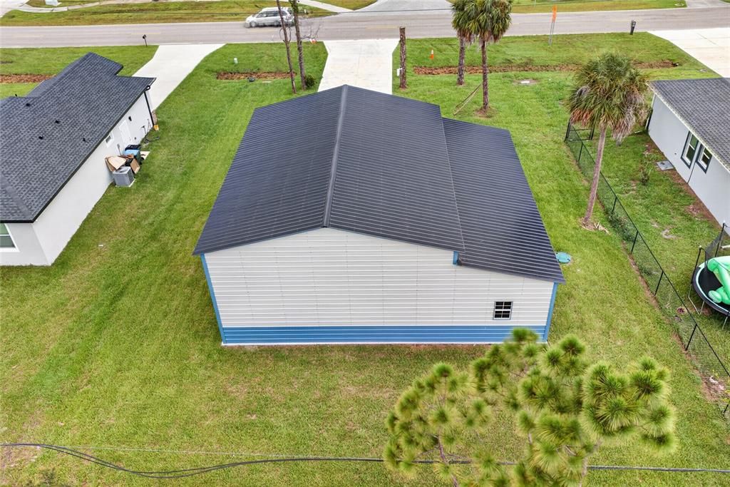 For Sale: $550,000 (4 beds, 2 baths, 1667 Square Feet)