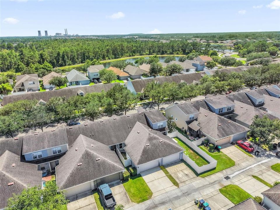 На продажу: $335,000 (2 спален, 2 ванн, 1106 Квадратных фут)