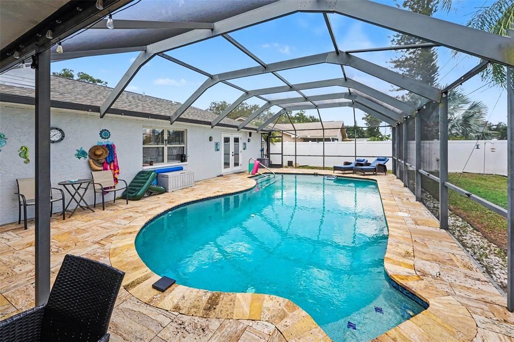 En Venta: $565,000 (3 camas, 2 baños, 1605 Pies cuadrados)