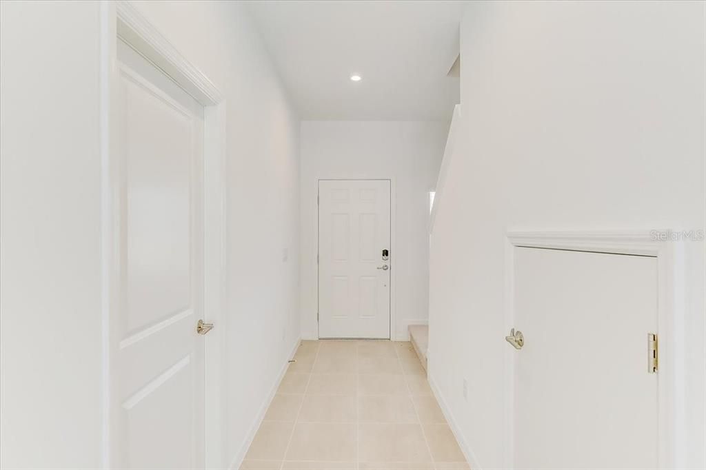В аренду: $2,300 (3 спален, 2 ванн, 1553 Квадратных фут)
