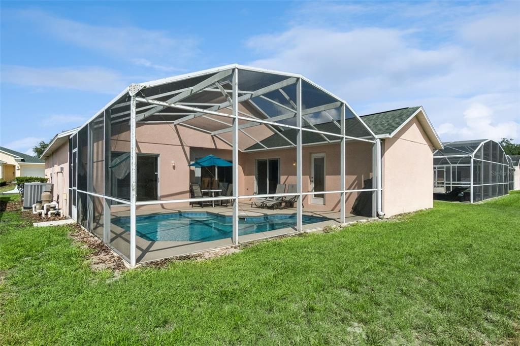 En Venta: $374,999 (4 camas, 3 baños, 1731 Pies cuadrados)