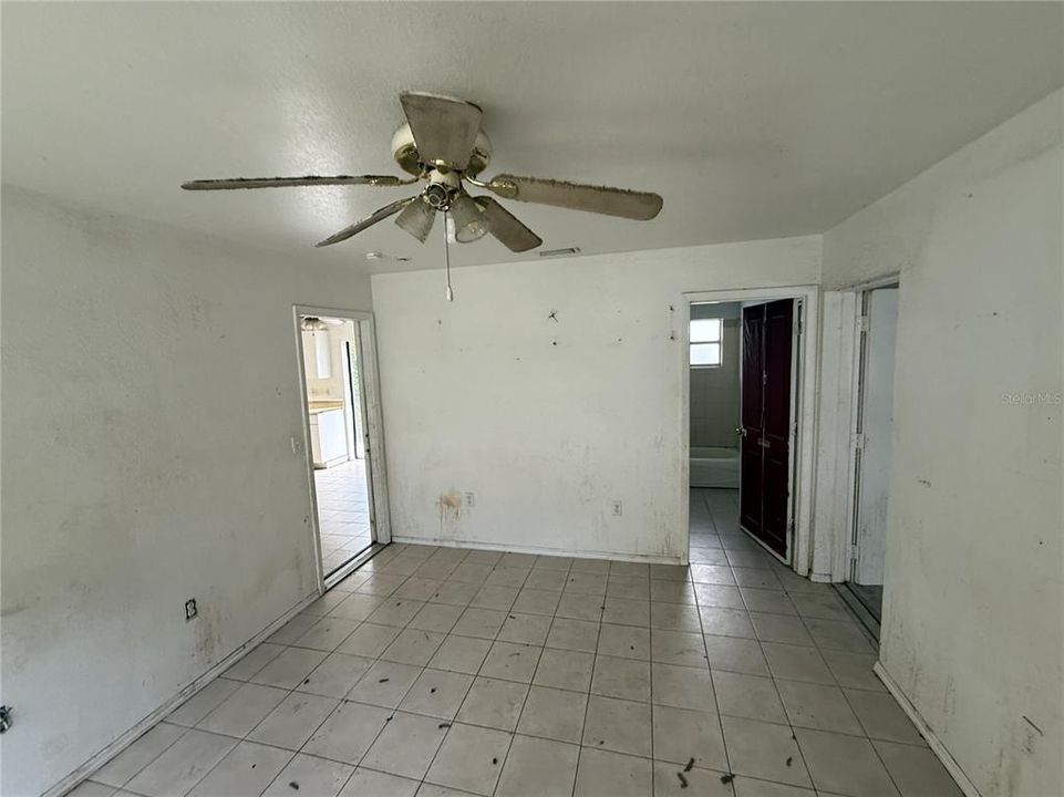 En Venta: $167,000 (3 camas, 2 baños, 1609 Pies cuadrados)