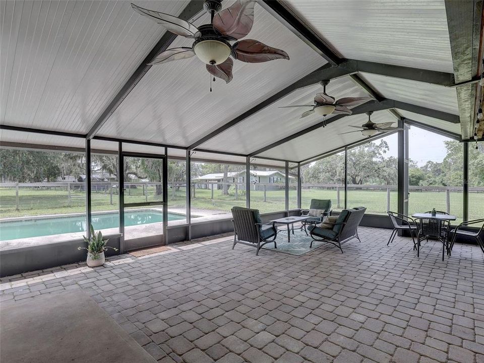 Active With Contract: $599,000 (4 beds, 2 baths, 1578 Square Feet)