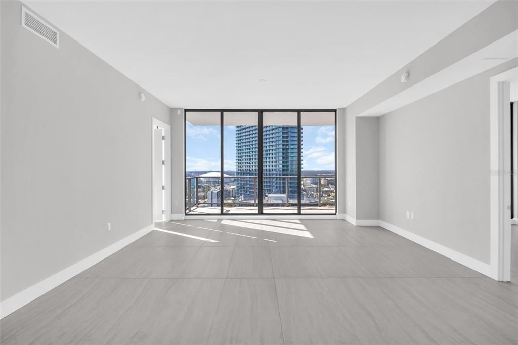 For Rent: $6,100 (2 beds, 2 baths, 1339 Square Feet)