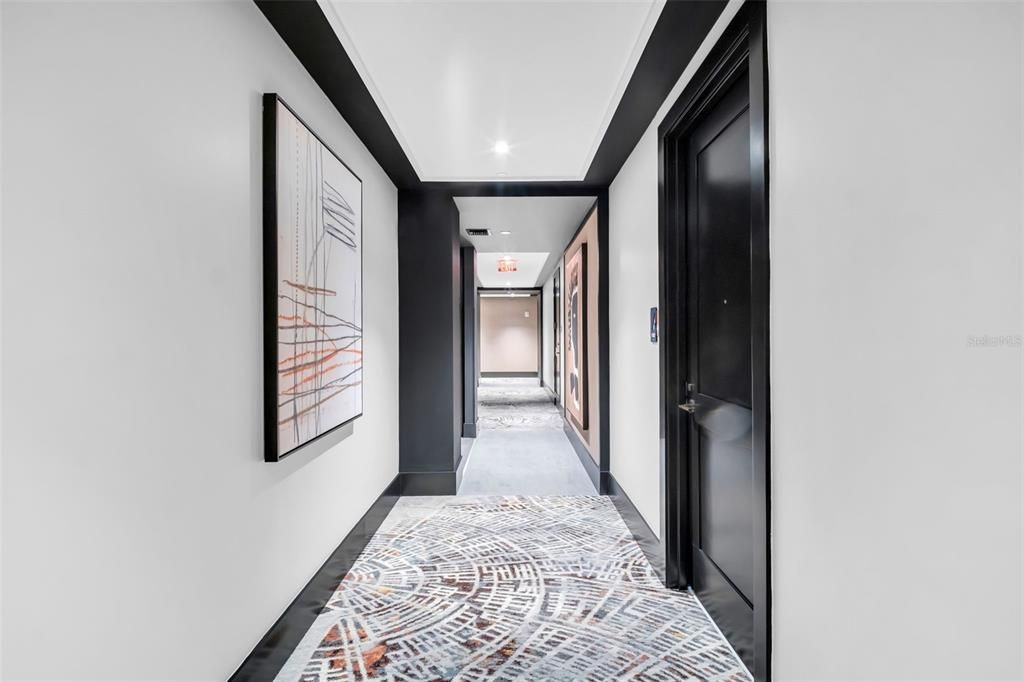 For Rent: $6,100 (2 beds, 2 baths, 1339 Square Feet)