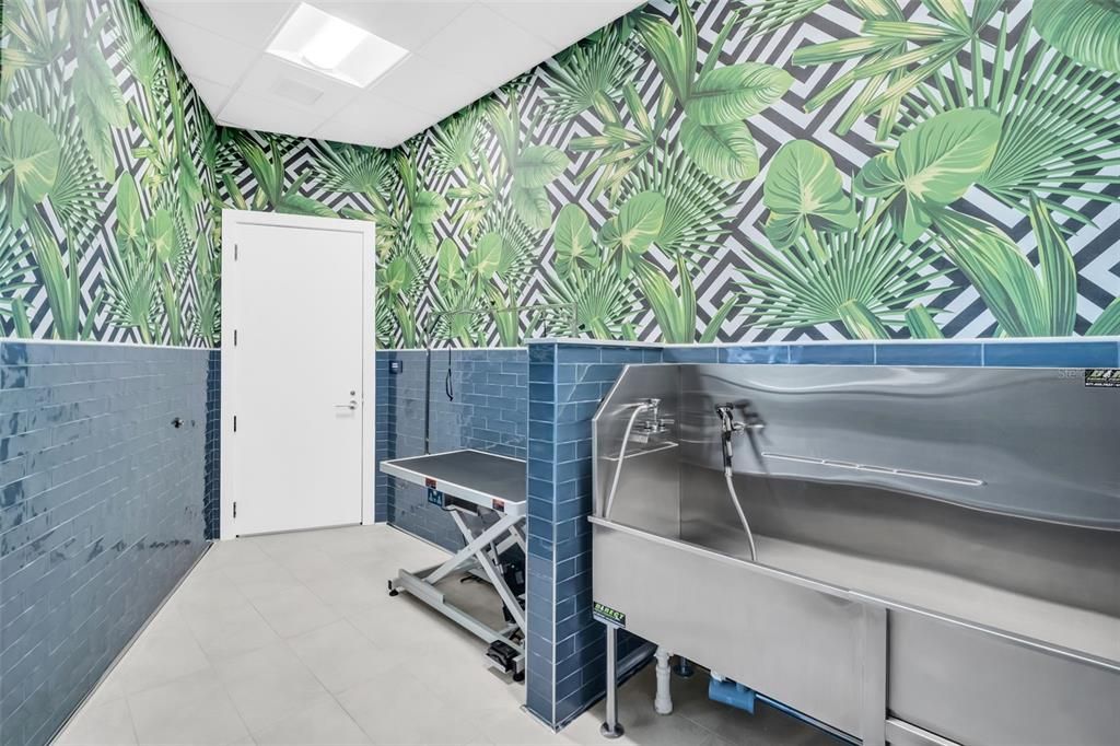 For Rent: $6,100 (2 beds, 2 baths, 1339 Square Feet)