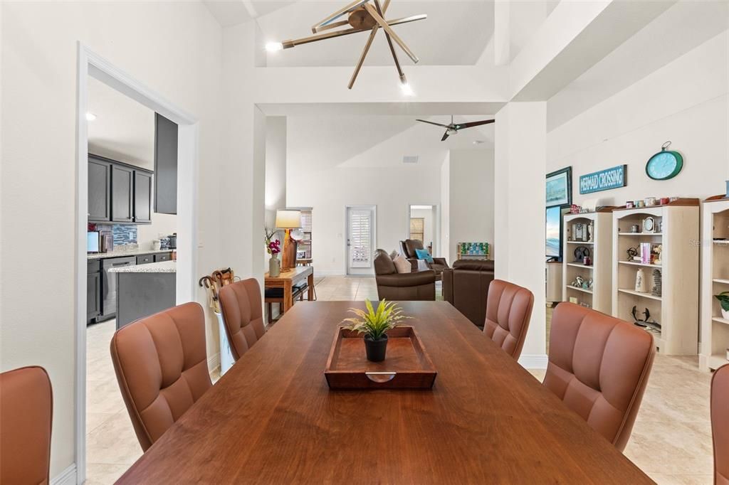 For Sale: $415,000 (3 beds, 2 baths, 1958 Square Feet)