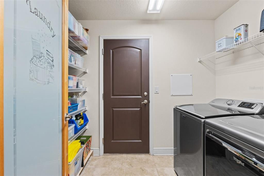 For Sale: $415,000 (3 beds, 2 baths, 1958 Square Feet)