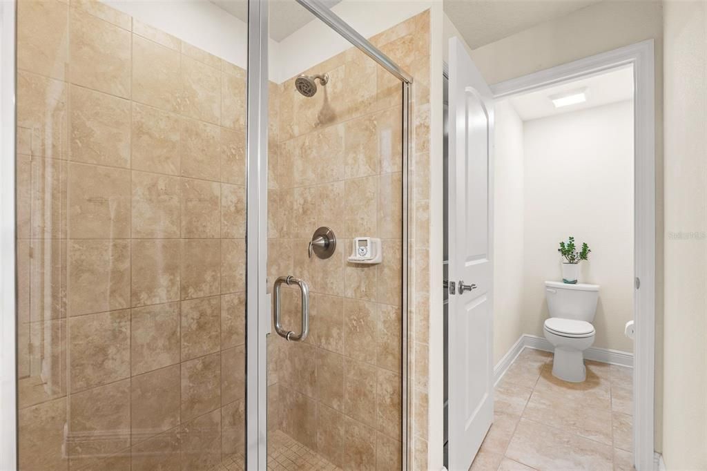 For Sale: $415,000 (3 beds, 2 baths, 1958 Square Feet)