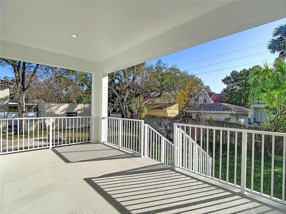 For Rent: $11,450 (5 beds, 4 baths, 3760 Square Feet)
