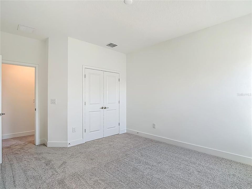 For Rent: $11,450 (5 beds, 4 baths, 3760 Square Feet)