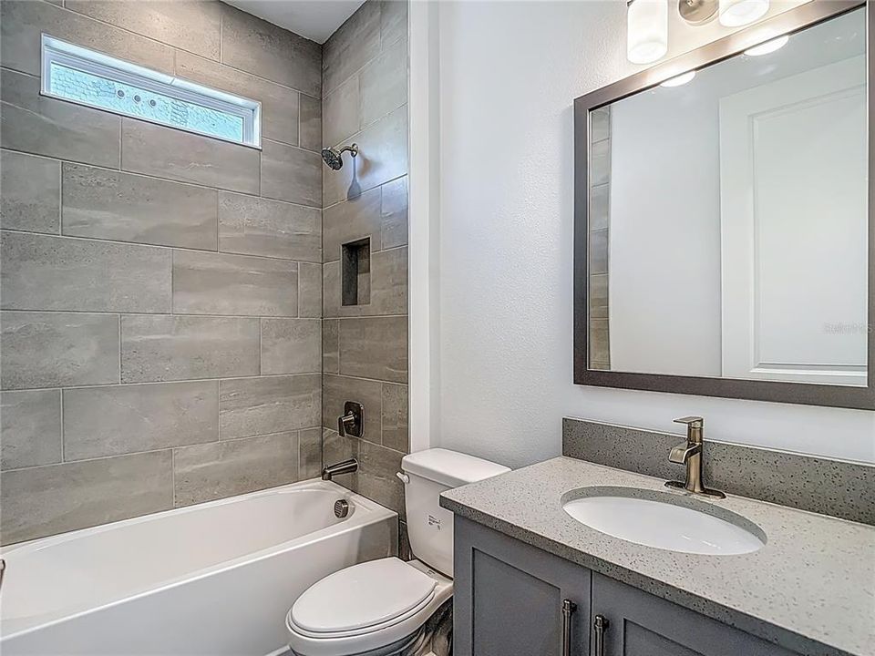 For Rent: $11,450 (5 beds, 4 baths, 3760 Square Feet)