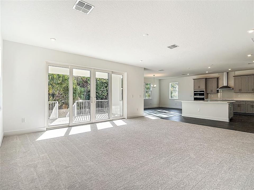 For Rent: $11,450 (5 beds, 4 baths, 3760 Square Feet)
