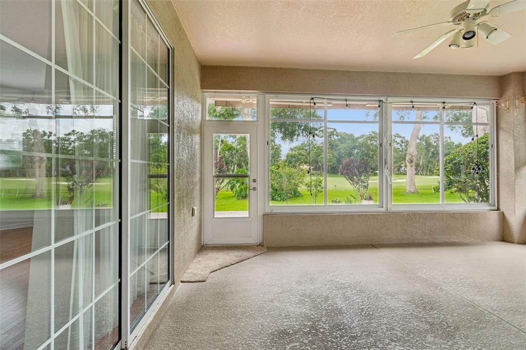 For Sale: $480,000 (2 beds, 2 baths, 2218 Square Feet)