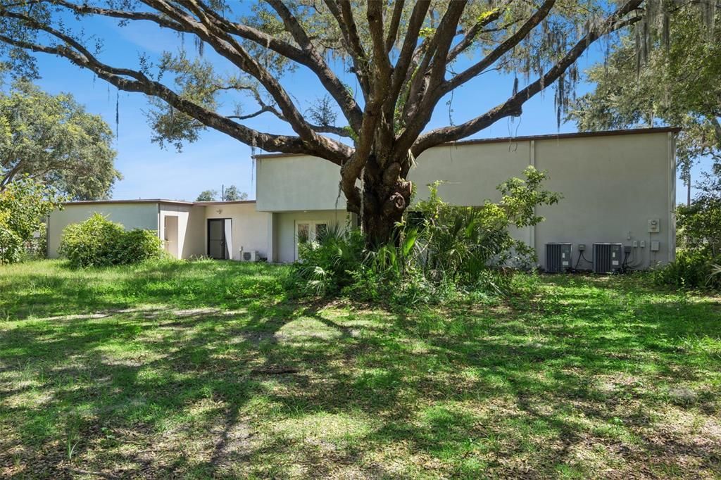 For Sale: $1,990,000 (0 beds, 0 baths, 6538 Square Feet)