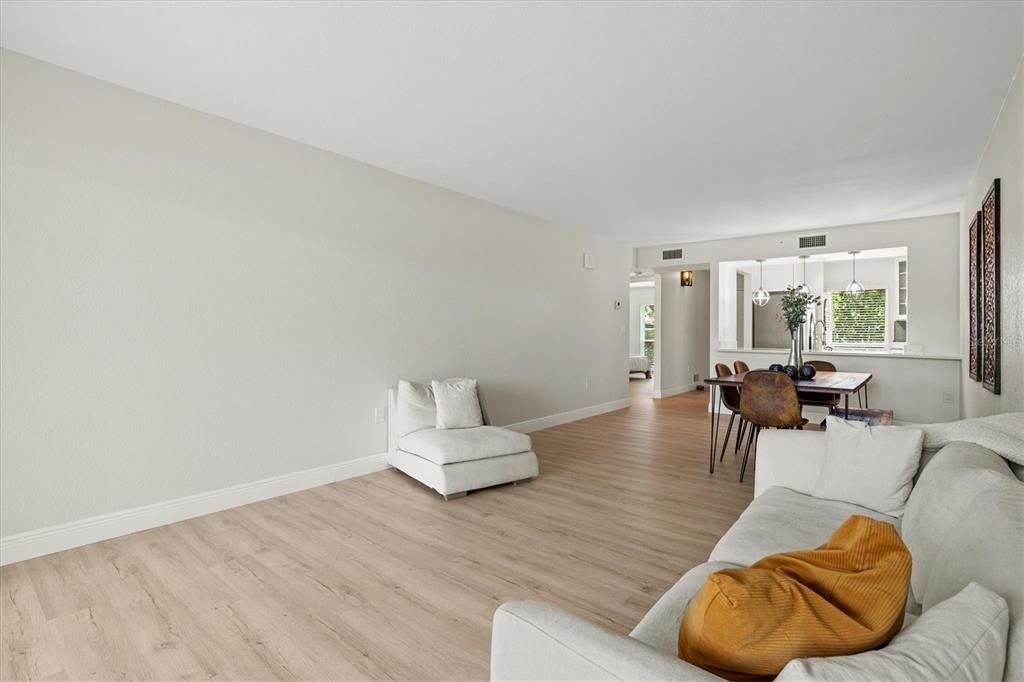 En Venta: $209,000 (1 camas, 1 baños, 789 Pies cuadrados)