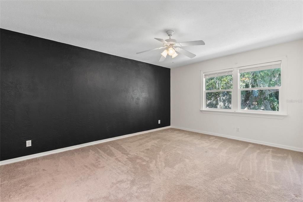For Sale: $249,900 (2 beds, 2 baths, 1344 Square Feet)