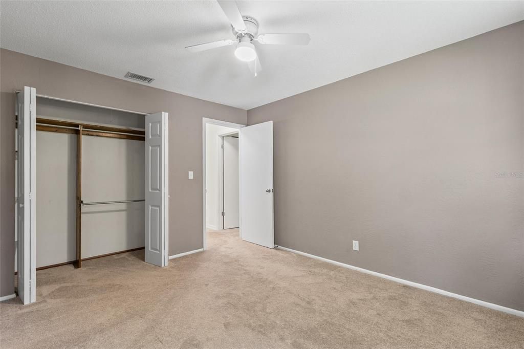 For Sale: $249,900 (2 beds, 2 baths, 1344 Square Feet)