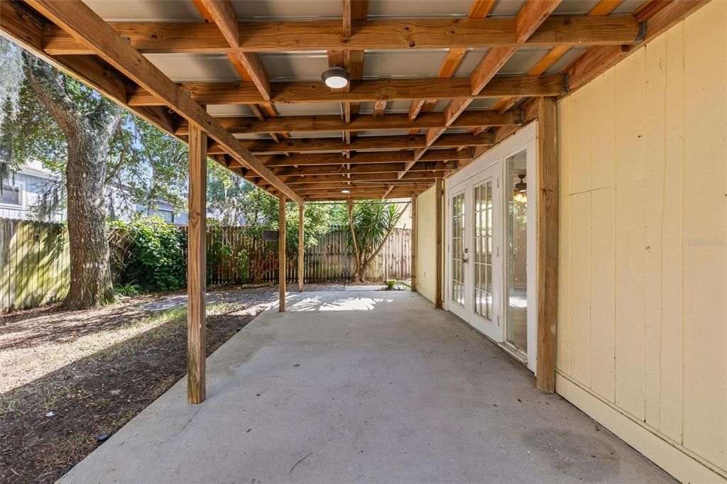 For Sale: $249,900 (2 beds, 2 baths, 1344 Square Feet)