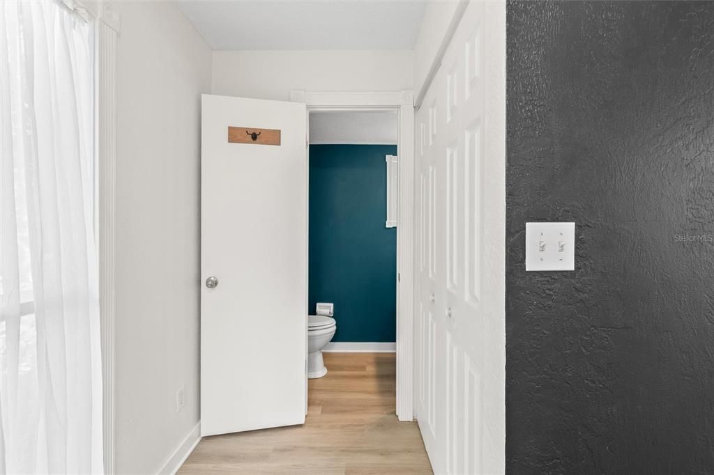 For Sale: $249,900 (2 beds, 2 baths, 1344 Square Feet)