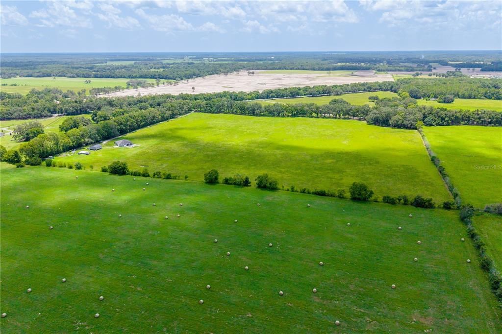 En Venta: $600,000 (31.40 acres)