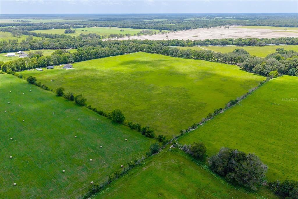 En Venta: $600,000 (31.40 acres)