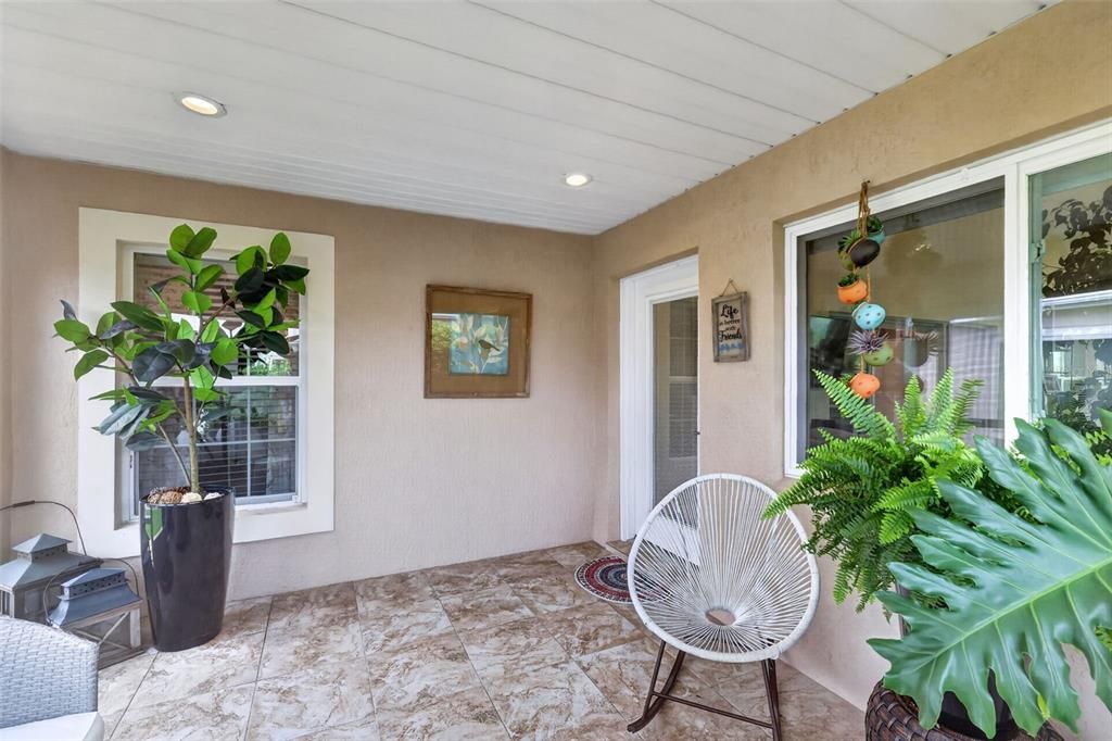 For Sale: $625,000 (3 beds, 2 baths, 2512 Square Feet)
