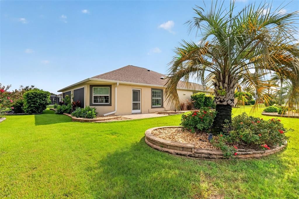 For Sale: $625,000 (3 beds, 2 baths, 2512 Square Feet)